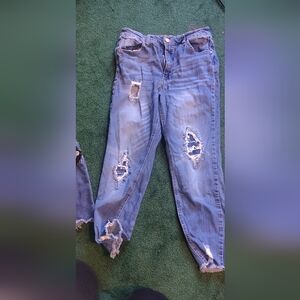 Almost Famous Ripped Denim Boyfriend Jeans (5 For 45$)☀️